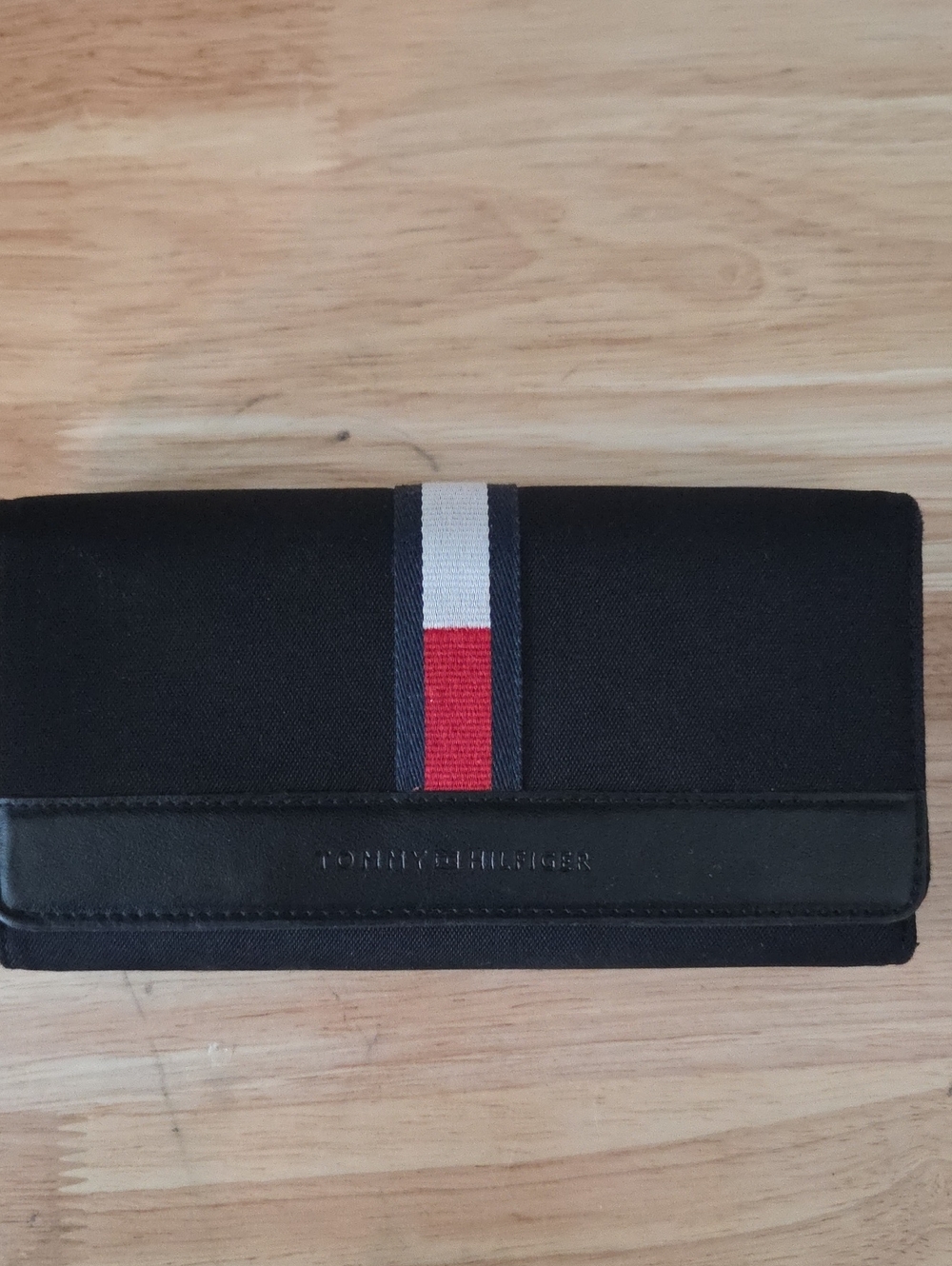 Tommy Hilfiger Black Wallet with Signature Stripe